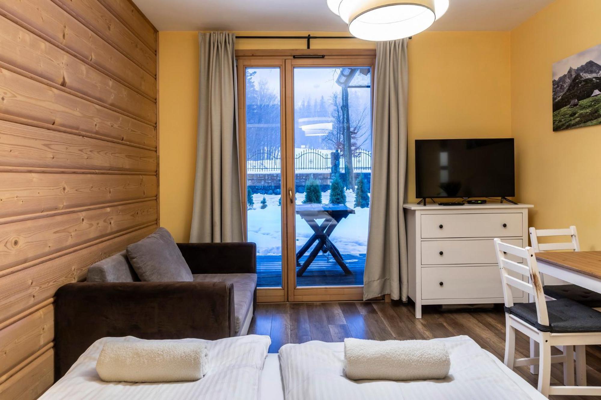 Udanypobyt Apartamenty Przy Dolinach A I B 코스실리스코 객실 사진