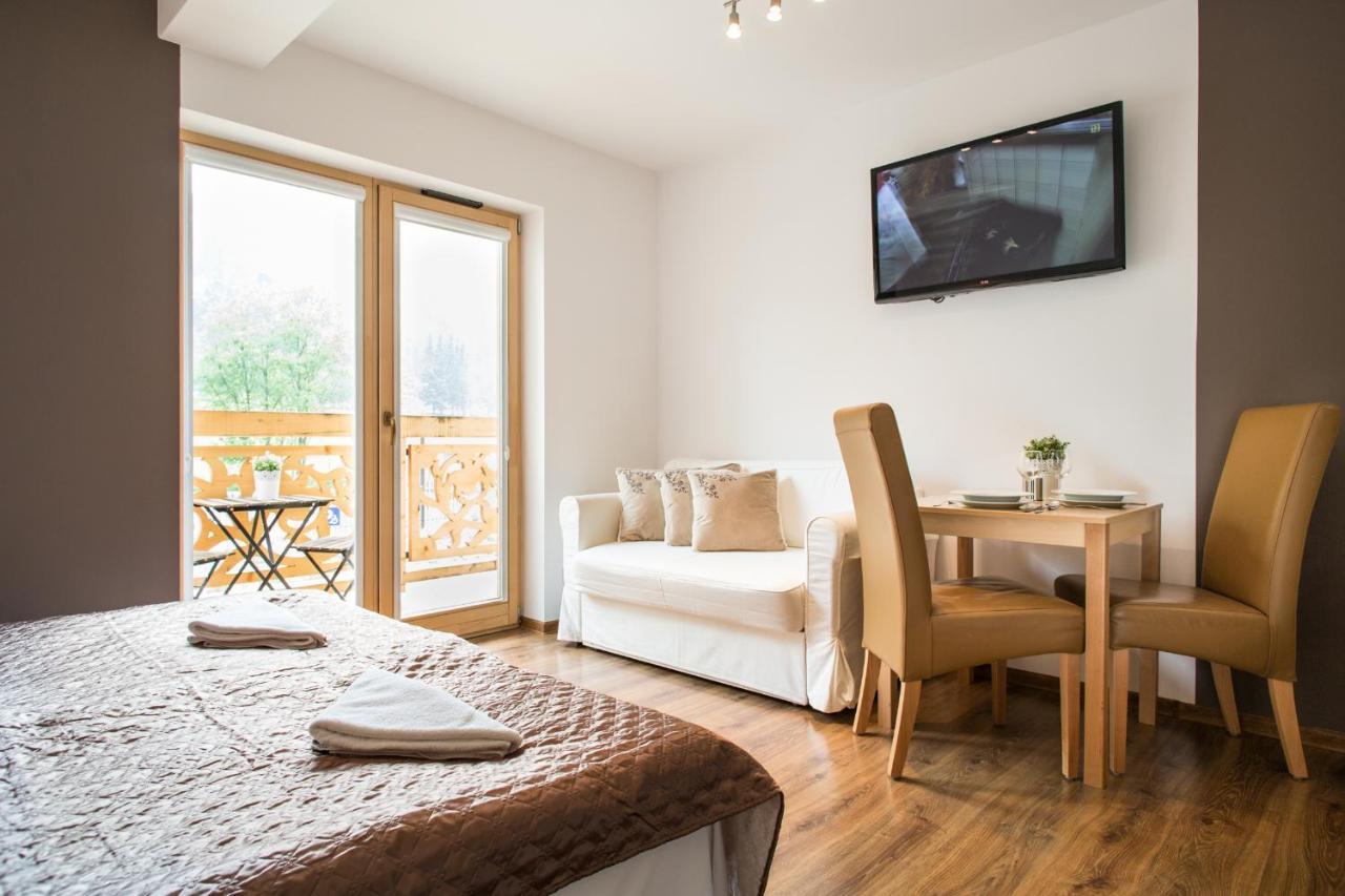 Udanypobyt Apartamenty Przy Dolinach A I B 코스실리스코 외부 사진